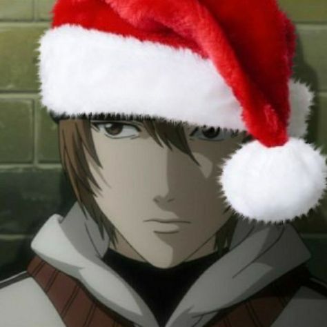 Light Yagami Christmas Pfp, New Year Anime, Yagami Light, Deat Note, Christmas Pfp, Light Yagami, Strong Mind, Christmas Icons, Chase Your Dreams