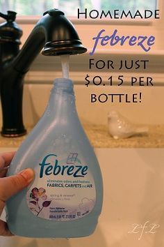 Homemade Fabric Spray, Diy Fabreeze, Febreze Recipe, Baking Soda Deodorant, Diy Febreze, Chinese Face Reading, Homemade Febreze, Diy Linen Spray, Diy Cleaning Spray