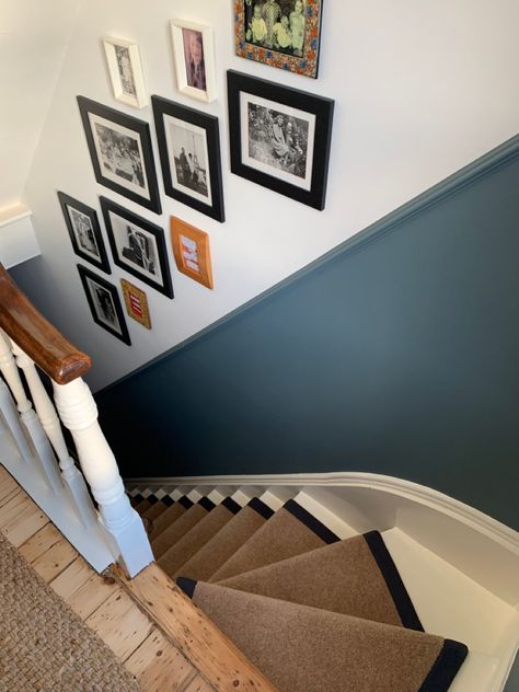 Blue Victorian Hallway, Painted Hallway Stairs, Staircase Wall Design Paint, Hallway Split Colour, Half Painted Stairway, Two Colour Hallway, Enclosed Stairs Decor, Two Tone Hallway Ideas, Green Panelled Hallway