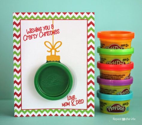 Repeat Crafter Me: Play-Doh Ornament Gift Card  Check out more from HangSafe Hooks on Pinterest or visit our web-sight at HangSafe Hooks.com Student Holiday Gifts, Daycare Gifts, Classmates Gifts, Simple Holiday Gifts, Students Christmas, Repeat Crafter Me, Daycare Teacher, Classroom Gifts, Christmas School