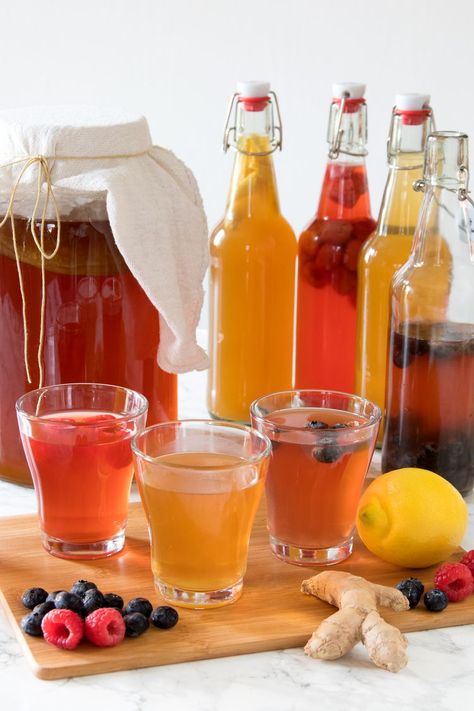 Kombucha Making, Fermented Drinks, Fermentation Aesthetic, Fizzy Drinks Aesthetic, Fermented Beverages, Kombucha Aesthetic, Kombucha Aesthetic Photography, How To Flavor Kombucha, Kombucha Second Ferment Recipes