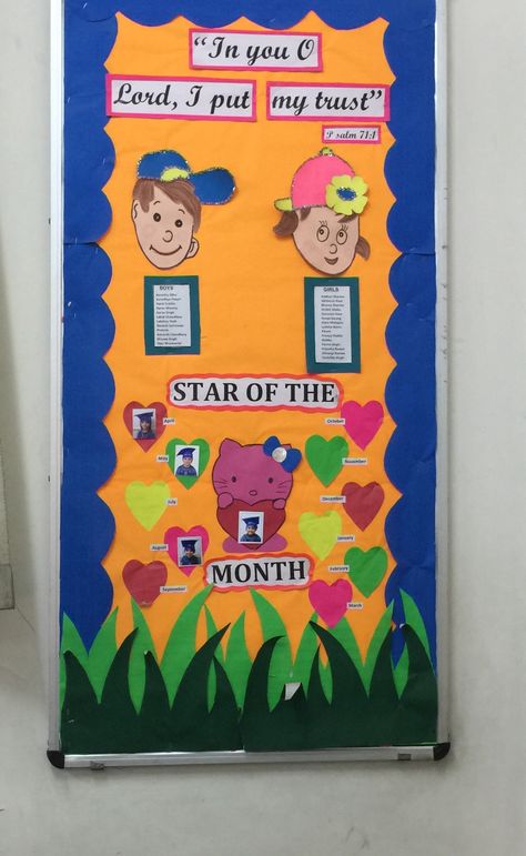 Star of the month Star Of The Month Board Ideas, Month Chart, Star Of The Month, Week Name, Student Of The Month, Chart Paper, Theme Board, Star Of The Week, Class Activities