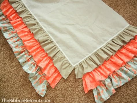 Ruffled Crib Skirt Tutorial - The Ribbon Retreat Blog Crib Skirt Diy, Crib Skirt Tutorial, Diy Crib Bedding, Crib Dust Ruffle, Bedskirts, Make A Bed, Ruffle Crib Skirt, Diy Ruffle, Diy Crib