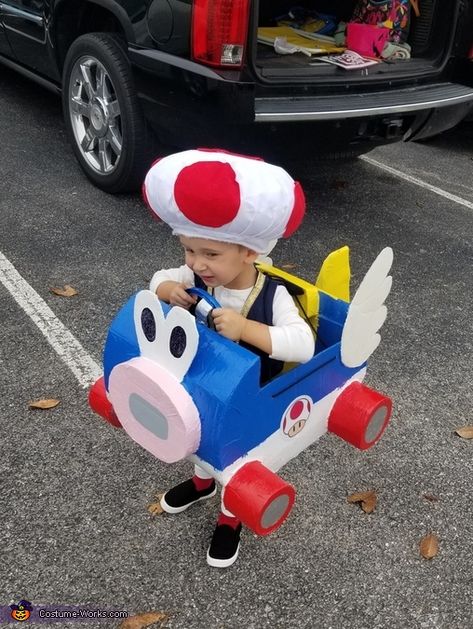 Mario Toad Costume Diy, Toad Mario Kart Costume, Baby Toad Costume, Toad Costume Diy, Mario Toad Costume, Diy Toad Costume, Toad Halloween Costume, Toad Mario Costume, Mario Party Costume