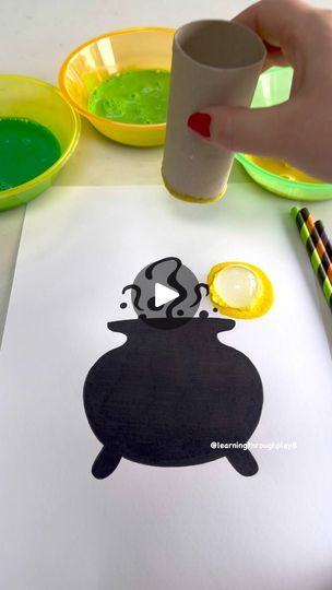 Bubble Cauldron Craft, Witch Cauldron Painting, Cauldron Art For Kids, Bubble Painting Easy, Fall Leaves Activities For Toddlers, Halloween Process Art Preschool, Soap Painting, Cauldron Art, Blow Painting Art