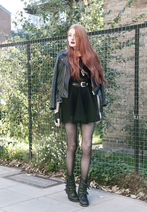 Dark Fairy. Witches Clothes, Witch Inspiration, Goth Inspiration, Olivia Emily, Amy Valentine, Valentine Fashion, Grunge Fashion Outfits, Dark Beauty Fashion