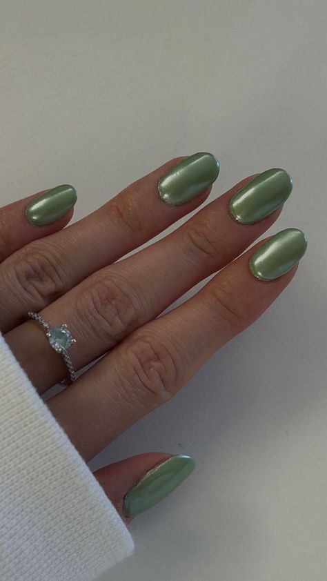 Chrome green nails | fall nails inspo 2023 Green Glass Nails, Green Shiny Nails, Sage Chrome Nails, Shiny Green Nails, Emerald Chrome Nails, Sage Green Chrome Nails, Light Green Chrome Nails, Fall Chrome Nails Designs, Green Metallic Nails