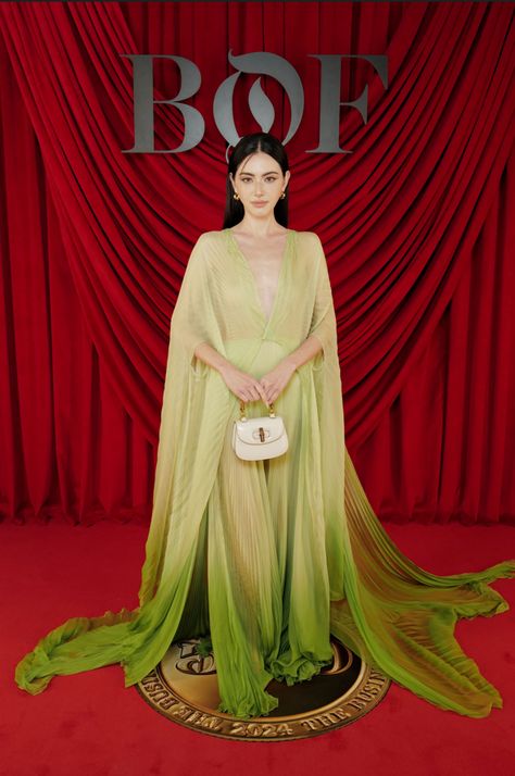 Gucci Cruise, Davika Hoorne, Chiffon Cape, Cape Gown, Gucci Bamboo, Carrie Fisher, Class Of 2024, Star Style, Deep V Neck