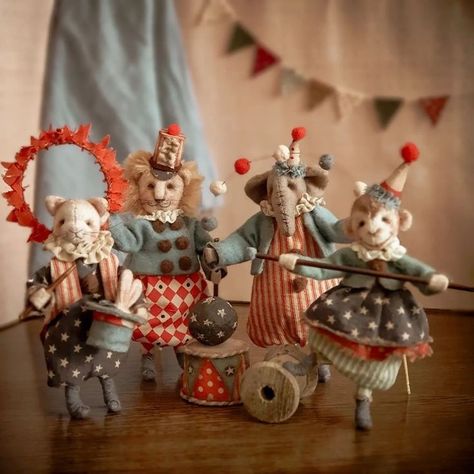 Carnival Birthday Theme, Circus Toy, Aesthetic Toys, Christmas Elf Doll, Teddy Bear Doll, Paper Mache Crafts, Circus Art, Circus Theme, Handmade Teddy Bears