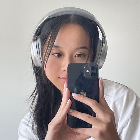 Silver Headphones Aesthetic, Silver Headphones, Headphone Outfit, Headphones Aesthetic, Headphones, Photo And Video, Instagram Photos, Instagram Photo, Silver