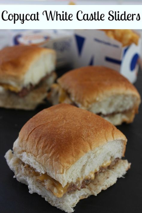 Copycat White Castle Sliders White Castle Burgers, White Castle Sliders, White Castle, Copykat Recipes, Slider Recipes, Cat Recipes, Copycat Recipe, Beef Dishes, Burger Recipes