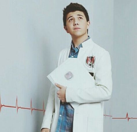 Bradley steven perry is Kaz in mighty med Med Doctor, Bradley Steven Perry, Mighty Med, Med Lab, Paris Berelc, Elite Force, Mighty Ducks, Lab Rats, Debby Ryan