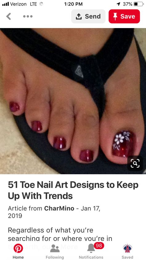 Mani Designs, Beach Toe Nails, Toe Art Designs, Flower Toe Nails, Nail Flowers, Pink Toe Nails, Toenail Designs Summer, Red Toenails, Beach Nail Designs