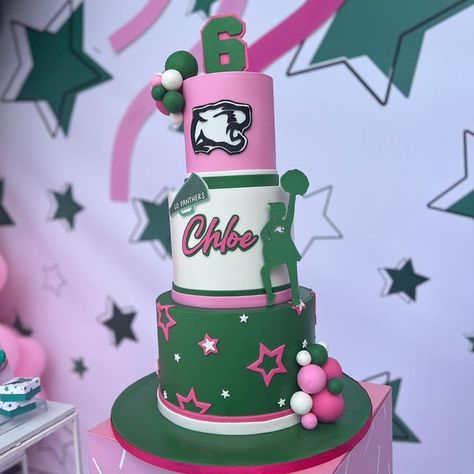 Cheerleading Themed Birthday Party, Cheer Birthday Party Ideas, Banquet Dessert Table, Cheerleader Birthday Cake, Cheer Party Ideas, Cheer Cake, Cheerleader Cake, Cheerleader Birthday Party, Cheerleading Birthday