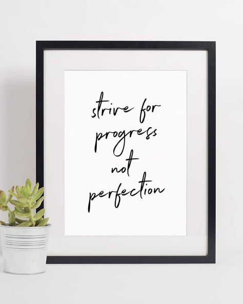 Download the FREE printable wall art quotes and wallpapers! #wallart #freeprintable #printable #freewallart #motivationalquote Renter Bedroom, Quotes To Frame, Letter Ledge, Free Printable Wall Art Quotes, Stationary Business, Work Quote, Quote Printables, Free Printable Quotes, Wall Fridge