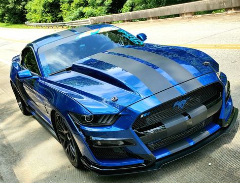 Goku Sports Cars Mustang, Blue Mustang, Mustang Gt500, Ford Mustang Car, Toyota 4x4, 4 By 4, Toyota 4, Ford Mustang Shelby, Mustang Cars