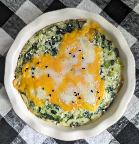 Cottage Cheese Spinach, Cottage Cheese Dinner, Cottage Cheese Recipes Healthy, Cottage Cheese Eggs, Spinach Bake, Spinach Casserole, Cheese Spinach, Mini Pie, Vegetarian Life