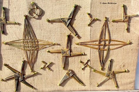 Saint Brigid Of Kildare, St Brigid Cross, Sacred Well, Brigid's Cross, St Brigid, Celtic Goddess, Man Of The House, Irish Culture, Irish Design