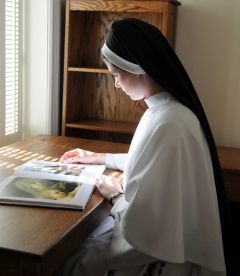 The Dominican Sisters of St. Cecilia Congregation trace their origins as a religious community to their foundation in 1860. Sometimes referred to as the “Nashville Dominicans”, the sisters have as their specific end the Christian education of youth and other educational or charitable work undertaken by the congregation for the salvation of souls. Nashville Dominicans, Dominican Sisters, Nuns Habits, St Cecilia, Pink Feminine, All Things Pink, Monastic Life, Catholic Images, Christian Education