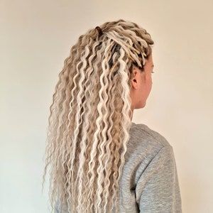 Mijomade Ponytail Dreadlocks: 7 Dreads on a Tie - Etsy Wavy Synthetic Dreads, Curly Dread Extensions, Boho Dreadlocks Hairstyles, Wavy Dreadlock Extensions, Blonde Braids With Curls, Older Woman Dreadlocks, Dread Curls, Braids Undercut, Wavy Dreadlocks