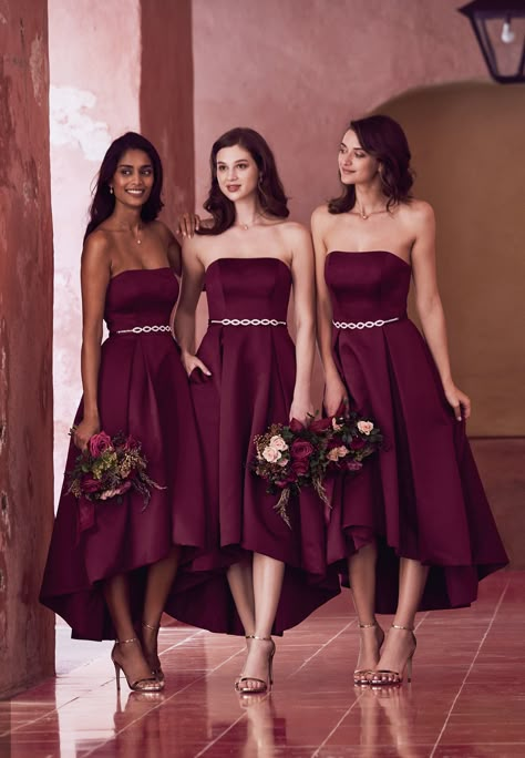 High Low Bridesmaid Dresses, Burgundy Dresses, Burgundy Bridesmaid, Dresses With Pockets, Bridesmaid Dressing Gowns, Bridesmaid Dress Colors, Bridesmaid Style, Satin Bridesmaid Dresses, Bridesmaid Outfit