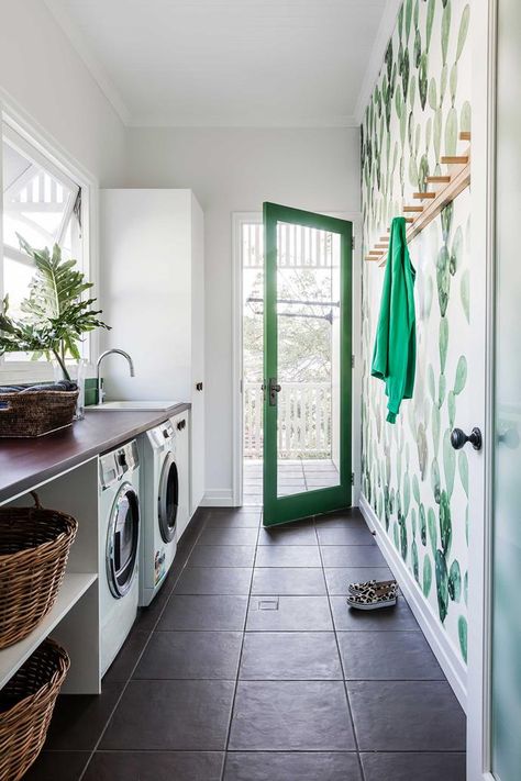 Laundry Room Decorating, Cactus Wallpaper, Laundry Room Storage Shelves, Small Laundry Room Organization, Room Storage Diy, Laundry Room Layouts, Laundry Design, Small Laundry Rooms, Small Laundry Room