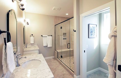 Low Maintenance Bathroom, Clean Bathroom Design, Bathroom With Soaking Tub, Clean Bathroom Floor, Glass Shower Wall, Master Suite Bathroom, Shower Remodel Diy, Small Shower Remodel, Beautiful Bathtubs