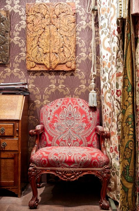 Jonathan Sainsbury chair upholstered in Marmaduke Paisley in Watts of Westminster at Maison & Objet 2014 Classical Furniture, Boho Living, Shabby Vintage, Bohemian Home, Interior Ideas, Wingback Chair, Westminster, Bohemian Decor, Upholstered Chairs