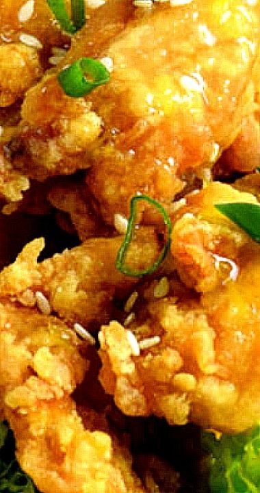 Chinese Lemon Chicken Recipe, Crispy Lemon Chicken, Chinese Lemon Chicken, Homemade Chinese Food, Chinese Chicken Recipes, Lemon Chicken Recipe, Chinese Cooking Recipes, Easy Chinese Recipes, Easy Chinese