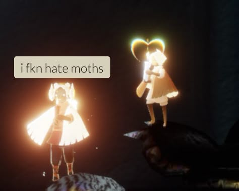 Sky Cotl Moth, Sky Cotl Funny, Admiring Actor Sky Cotl, Sky Cotl Screenshots, Sky Cotl Light Creatures, Sky Cotl Season Of Remembrance, Cute Moth, Child Of Light, Sky Artwork