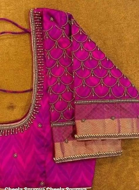 1500 Aari Work Design, 2000 Worth Aari Blouse, Low Budget Aari Work Blouse, Aari Theard Work Blouse, Low Cost Aari Work Blouse, Aari Work Blouse Border Design, Border Design Aari Work, Border Blouse Aari Designs, 2000rs Aari Work Blouse Design