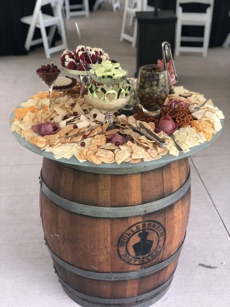 Western Theme Party, Party Food Buffet, Charcuterie Inspiration, Party Food Platters, Charcuterie And Cheese Board, Charcuterie Recipes, Food Displays, Grazing Tables, Buffet Food