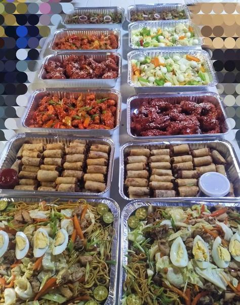 Food Trays For Parties Buffet Tables, Filipino Food Buffet, Birthday Food Ideas Filipino, Filipino Birthday Party Food, Filipino Food Party Table, Filipino Party Food Ideas, Asian Party Food, Asian Food Party, Filipino Buffet