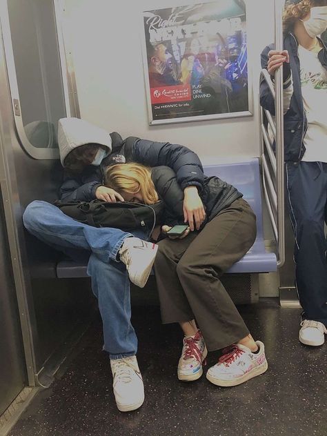 OGMOGMOGM Kore Ulzzang, The Love Club, Relationship Goals Pictures, Photo Couple, This Is Love, Cute Relationship Goals, Teenage Dream, Two People, Couple Aesthetic