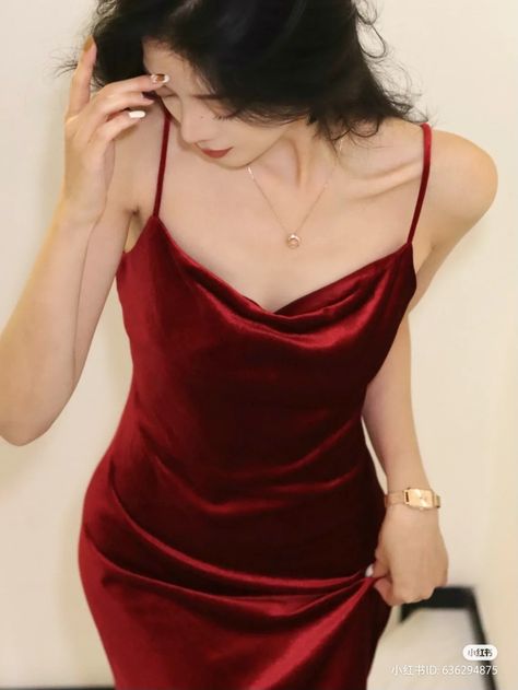 Dark Red Semi Formal Dress, Red Slip Dress Aesthetic, Dark Red Slip Dress, Maroon Aesthetic Outfit, Silk Dress Outfit Classy, Red Satin Dress Short, Slip Dress Aesthetic, Short Maroon Dress, Red Silk Mini Dress