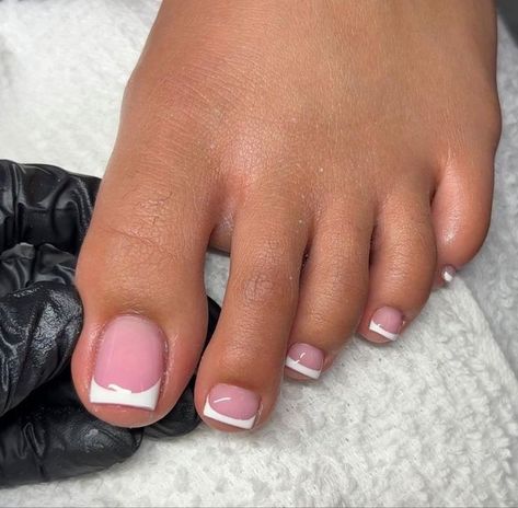 French Tip Toes Without Acrylic, Baby Pink French Tip Toes, Baby Pink Toe Nails, Pink And White French Tip Toes, Pedicured Toes, French Tip Pedicure, French Toe Nails, French Tip Toes, Pink Toe Nails