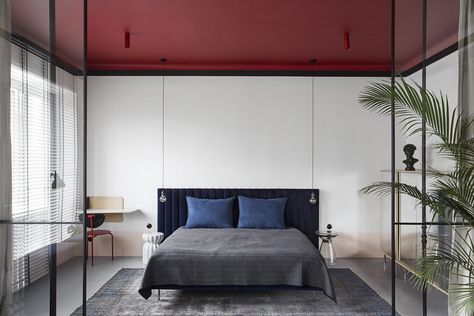 Studio Laas - Interior Architecture & Design Practice | Berlin & Warsaw Interior Catalogue, Small White Bedrooms, Reka Bentuk Bilik Tidur, Red Ceiling, Hgtv Dream Homes, Stained Doors, Tiny Bedrooms, Dressing Table Design, Tiny Bedroom