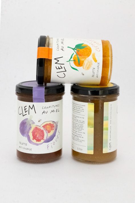 Painting Editorial, Packaging Design Illustration, Graphic Designer Branding, Jam Jar Labels, Organic Food Logo, Jam Packaging, Food Logo Design Inspiration, Organic Fruits, Designer Branding