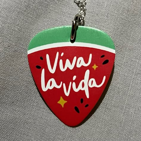 Watermelon Pick Kdrama Gift Ideas, Watermelon Sugar Kdrama, Twinkling Watermelon Aesthetic, Twinkling Watermelon Kdrama, Cute Diy Keychains, Watermelon Kdrama, Watermelon Keychain, Twinkling Watermelon, Watermelon Necklace