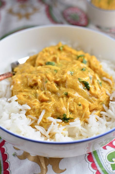 Slimming Eats Quick Mild Chicken Curry - gluten free, Slimming World and Weight Watchers friendly Mild Chicken Curry, Leftover Cooked Chicken, Slimmers World Recipes, Fakeaway Recipes, Curry Chicken Recipes, Cooked Chicken, Chicken Curry, World Recipes, Curry Chicken