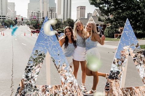 Tri Delta Bid Day, Sorority Recruitment Themes, Recruitment Themes, Recruitment Ideas, Tri Delt, Sorority Letters, College Sorority, Sorority Bid Day, Bid Day Themes