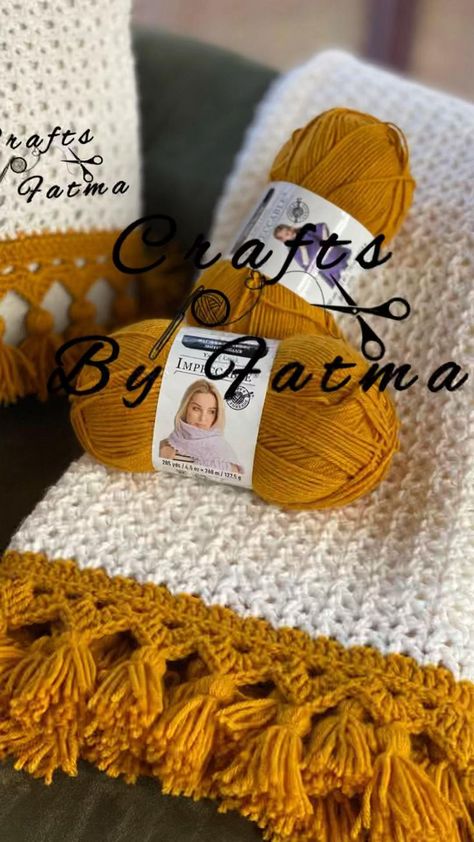 Tassel in 2022 | Crochet edging patterns, Crochet quilt pattern, Crochet stitches guide Crochet Edging Patterns, Crochet Blanket Designs, Easy Crochet Stitches, Crochet Stitches Video, Crochet Quilt, Crochet Afghans, Crochet Diy, Crochet Throw, Crochet Stitches Tutorial