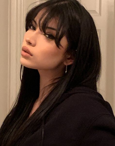 Black Hair Bangs, Latina Hair, Short Hair Highlights, Dramatic Hair, Hair Inspiration Long, Mob Wife, Long Bob Hairstyles, Short Hair With Bangs, Asian Hair