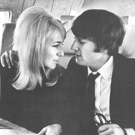 "John's wife" -George John And Cynthia, Cynthia Lennon, The Beatles 1, Beatles Girl, Beatles Love, Julian Lennon, Bug Boy, Imagine John Lennon, John Lennon Beatles