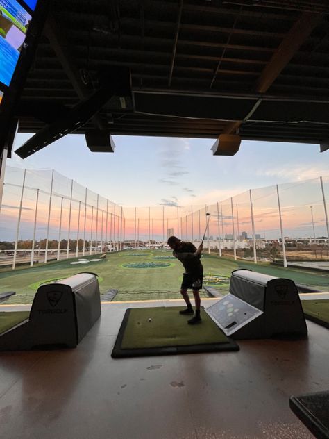 Top Golf Aesthetic, Top Golf Date, Golfing Aesthetic, City Golf, Night Shoot, Golf Range, Winter Dream, Golf Photography, Golf Birthday Party