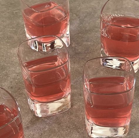 Pretty Shot Glasses, Christmas Sleepover, Drinks Summer, Blue Sky Clouds, Drink Aesthetic, Food Aesthetics, Cocktail Shakers, Insta Pics, Sugar Plum