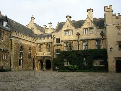 Merton College Oxford, Oxford Student, University Of Oxford, South East England, Old Manor, Oxford England, Save File, New College, Student House