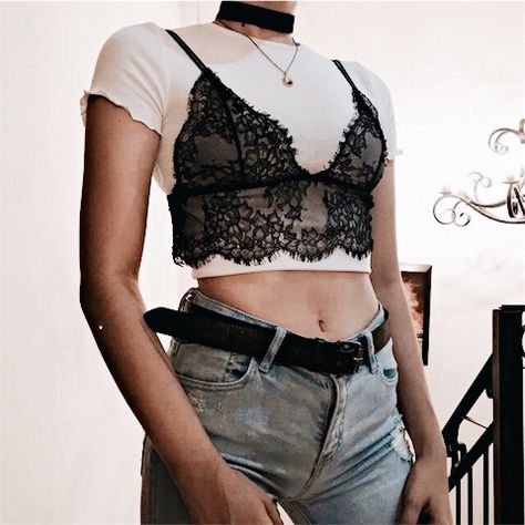 ♕pinterest/amymckeown5 Looks Style, White Tee, Style Outfits, Grunge Fashion, Lace Bralette, Fashion Killa, Outfits Casuales, 90s Fashion, Look Fashion