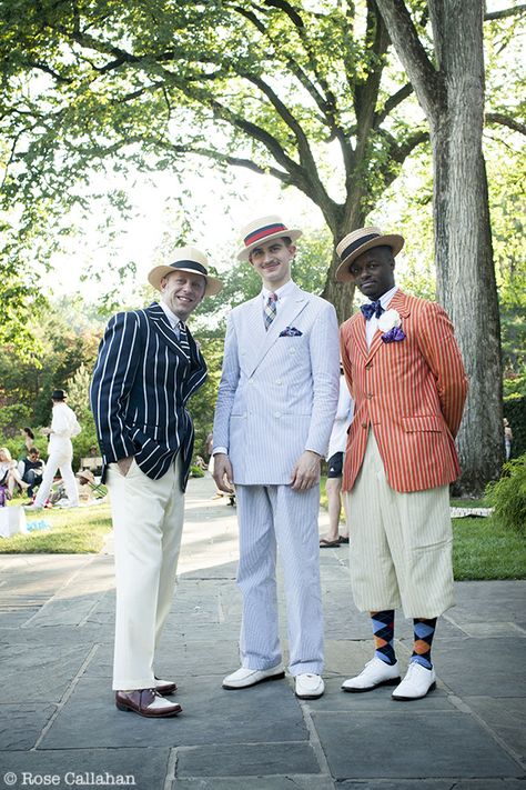 A dapper party-goer, Michael R. Davis, and Dandy Wellington at the Seersucker Social Dandy Wellington, Met Opera, Preppy Handbook, Dandy Style, Derby Outfits, Great Gatsby Fashion, Fashion Technology, White Dress Shoes, Classic Menswear