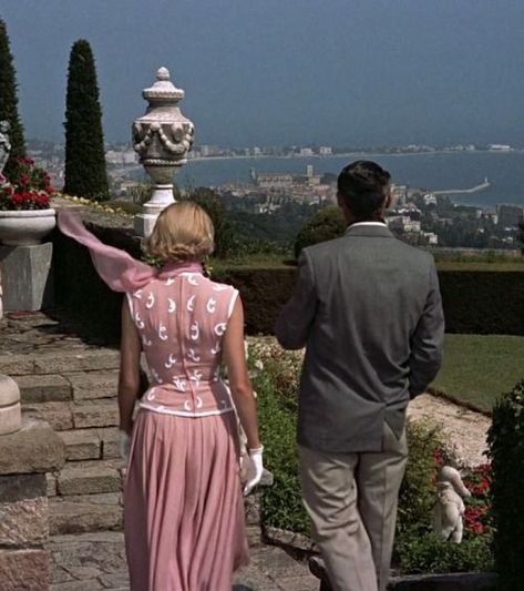 Hitchcock Film, To Catch A Thief, Cary Grant, Princess Grace, Entertainment Weekly, Old Money Aesthetic, Golden Age Of Hollywood, European Summer, Look Vintage